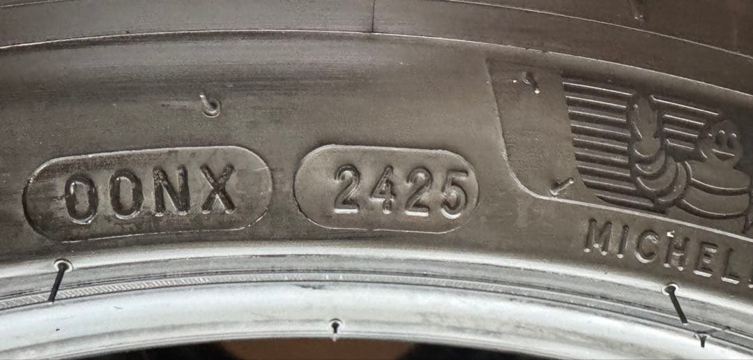 １セット目 GR86 新車外し パイロット スポーツ 4 ２本