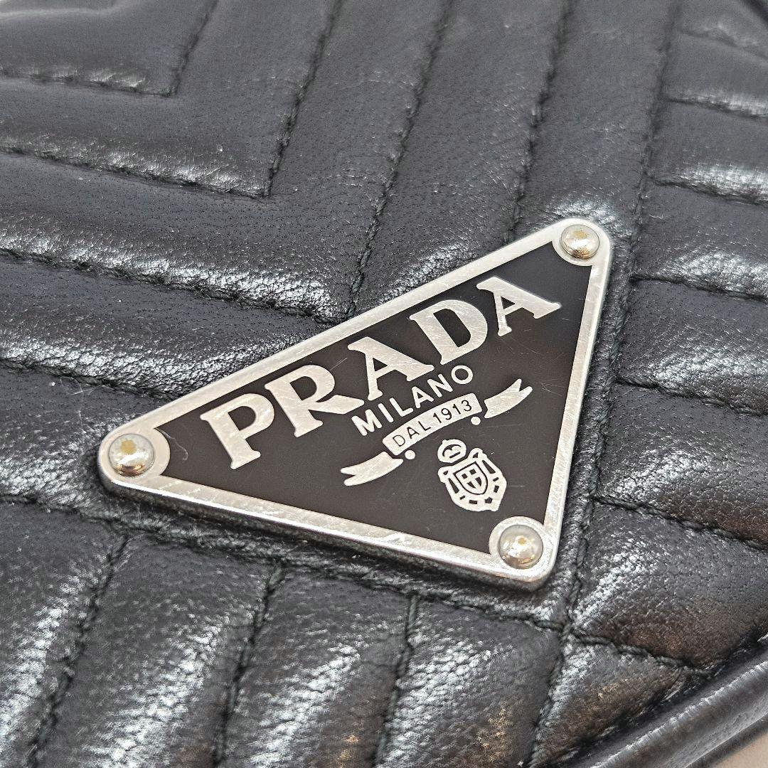 PRADA プラダ 財布 キルティング 2つ折り財布 ブラック黒