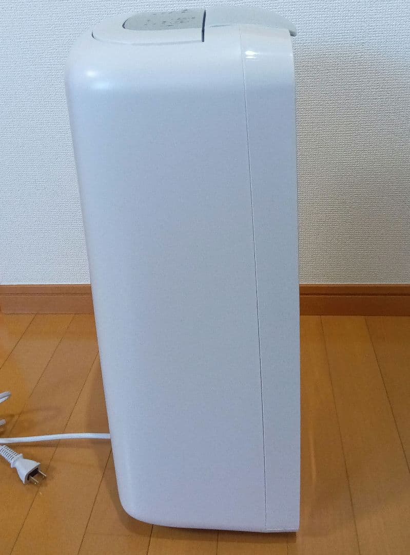 SHARP　衣類乾燥除湿機CV-R71