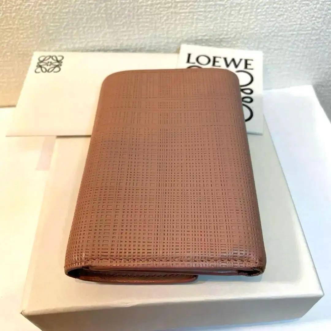 LOEWE ピンクベージュ　三つ折り財布