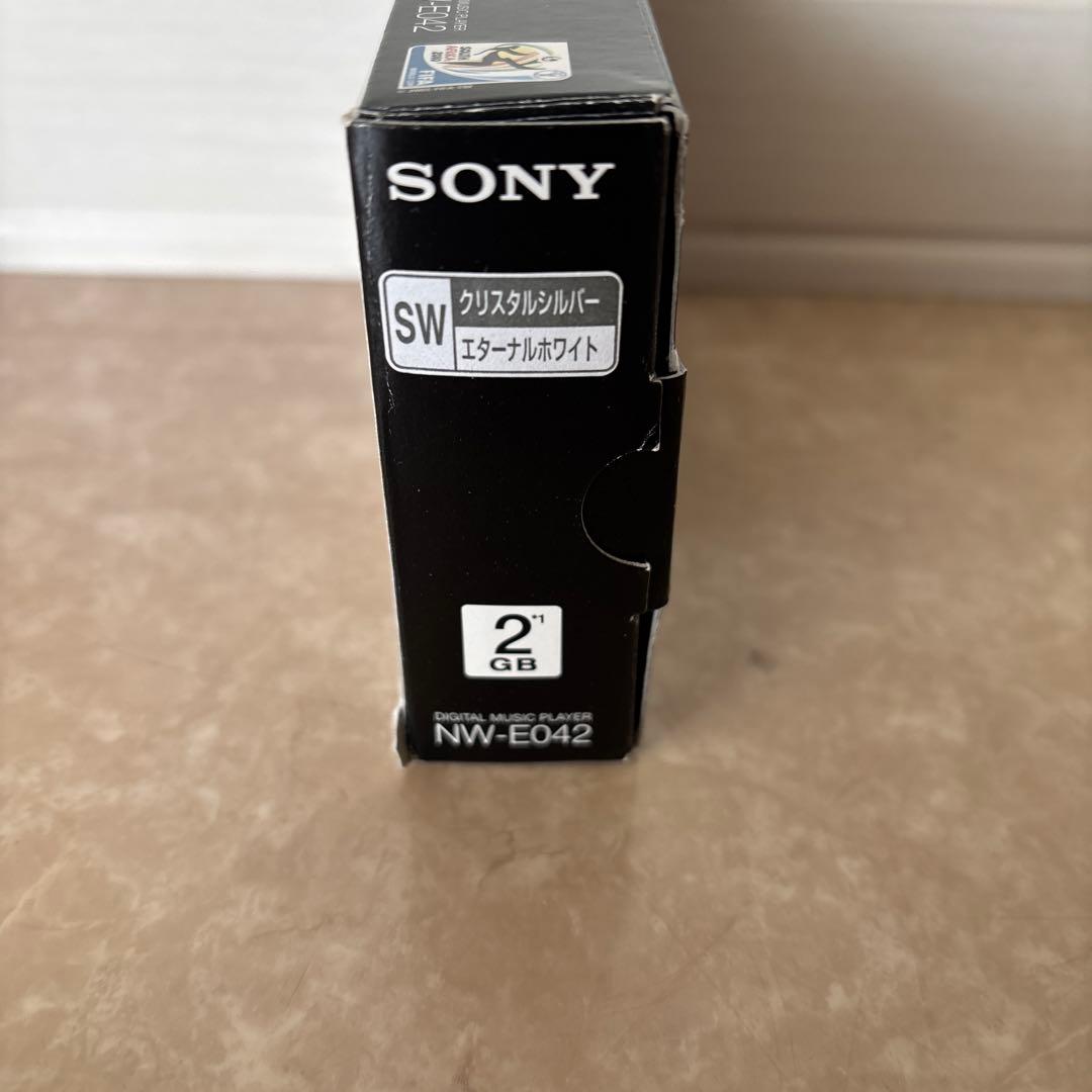 SONY NW-E042 ウォークマン　2GB
