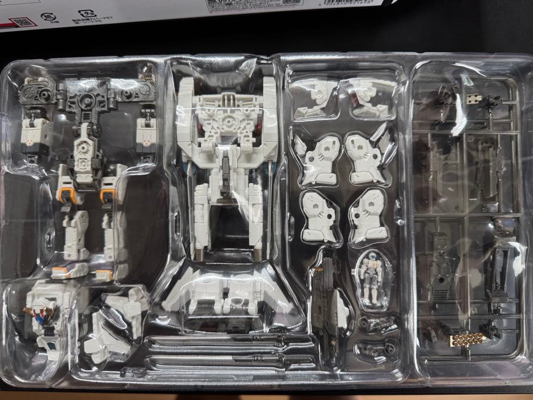 ダイアクロン　ホルスヴァーサルター＜Fスラストユニット＞ ストームセイバーズ