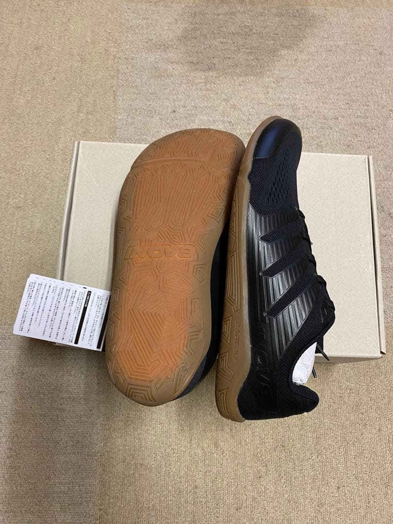 【新品】 イノヴェイト　inov8 BARE-XF 27cm