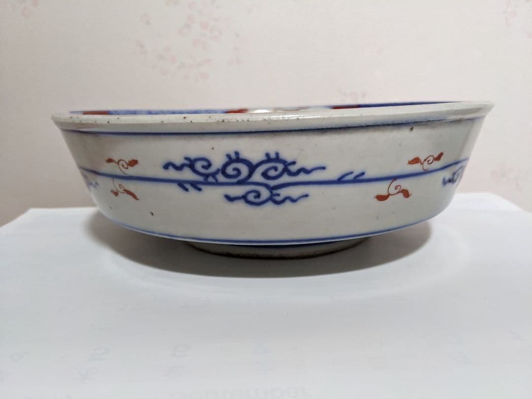 ♦古伊万里 明治時代 染付色絵 青海波 竹梅文様 上手八寸鉢 古美術品 骨董品