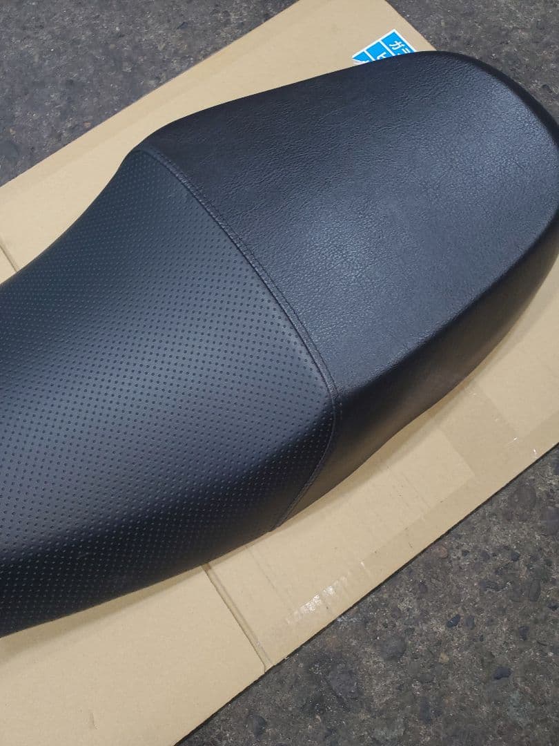 カワサキZ900RS用 DAYTONA COZYシート 美品