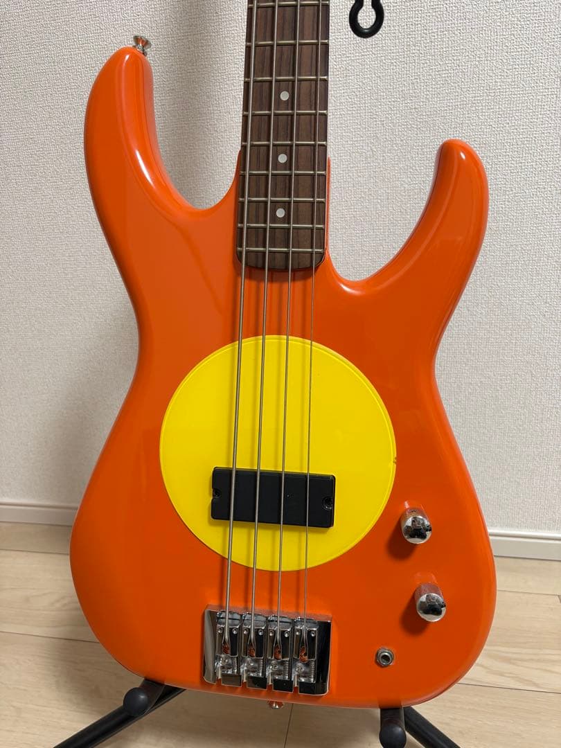 FLEA BASS エレキベース オレンジ イエロー
