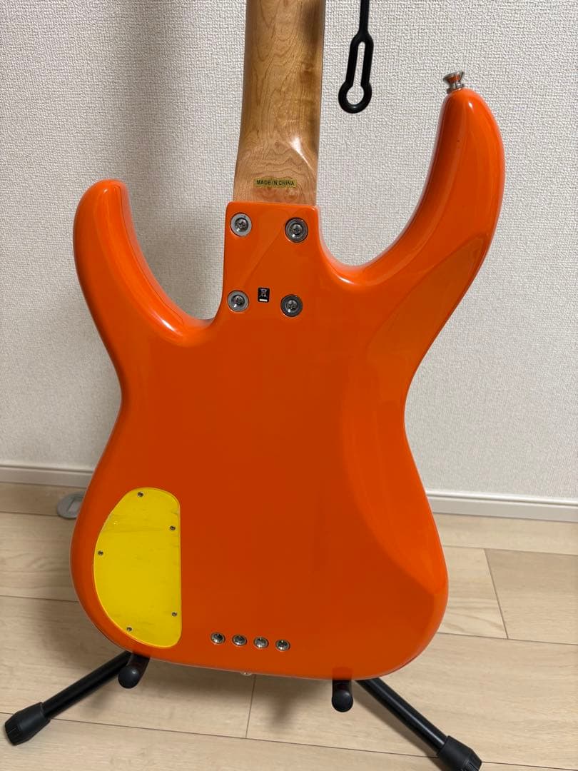 FLEA BASS エレキベース オレンジ イエロー