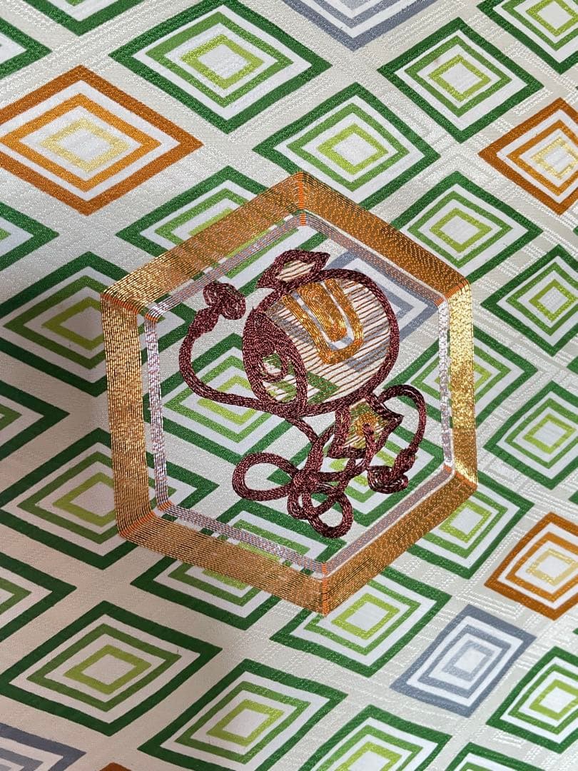□男児　正絹祝着　菱紋　亀甲金駒刺繍　お宮参り　初着　掛け着　襦袢付　紺色