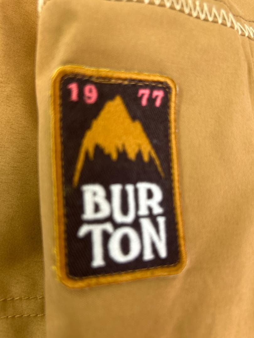 BURTON（バートン）スノーボードジャケット ブラウン Sサイズ
