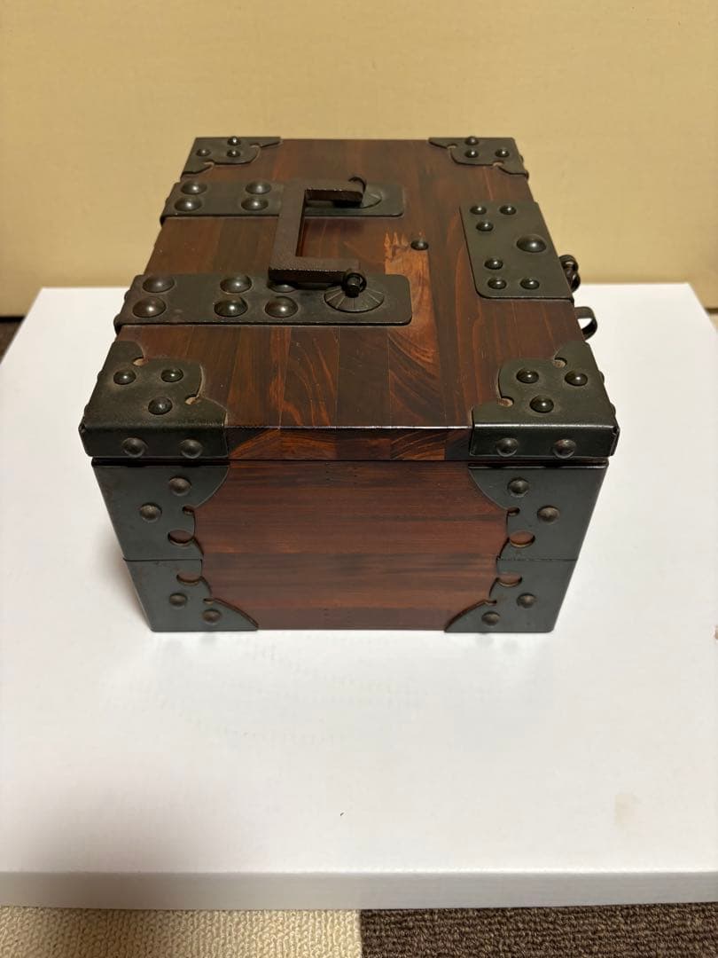 千両箱　金庫　アンティーク