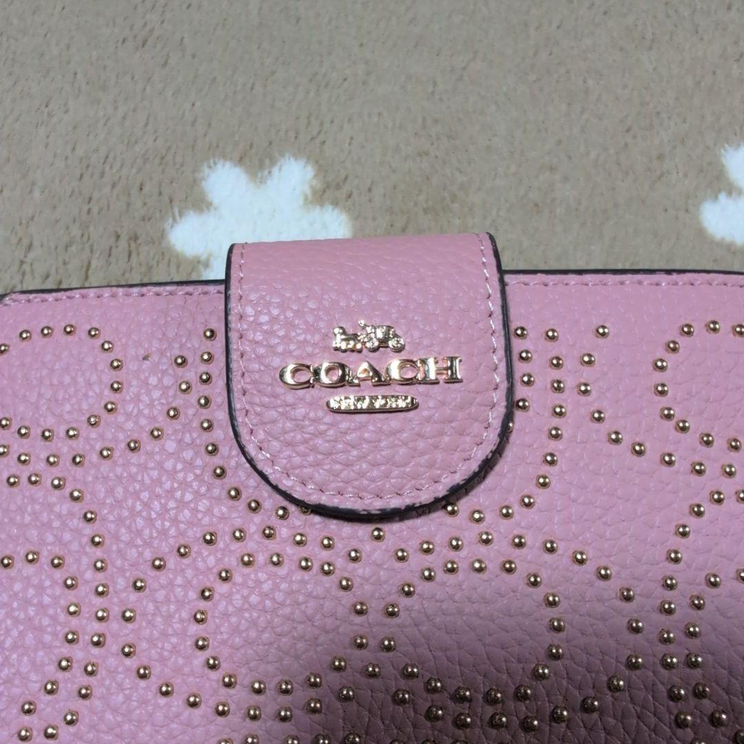美品　COACH　二つ折り財布 〜お値引き対応致します〜