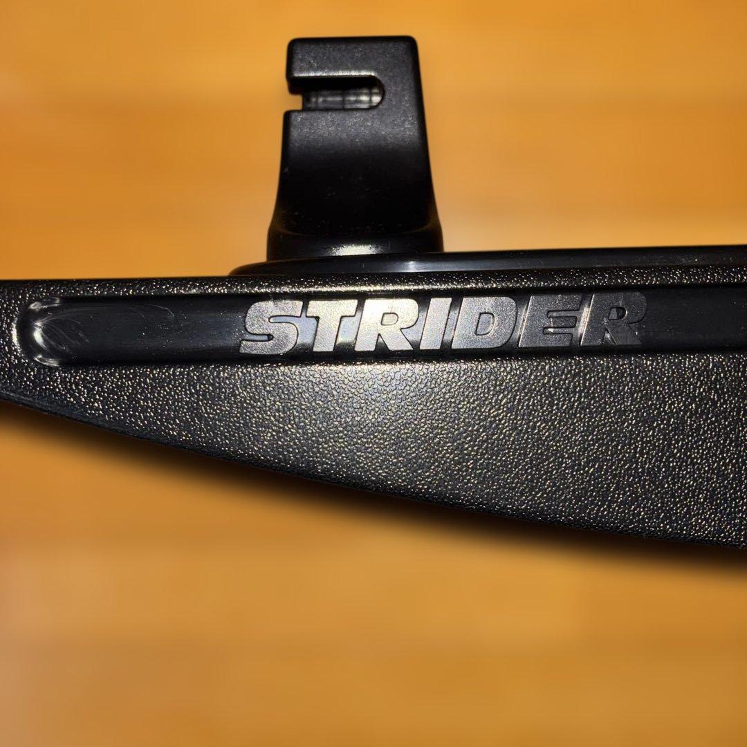 美品　ストライダー　ロッキングベース　STRIDER 台　純正