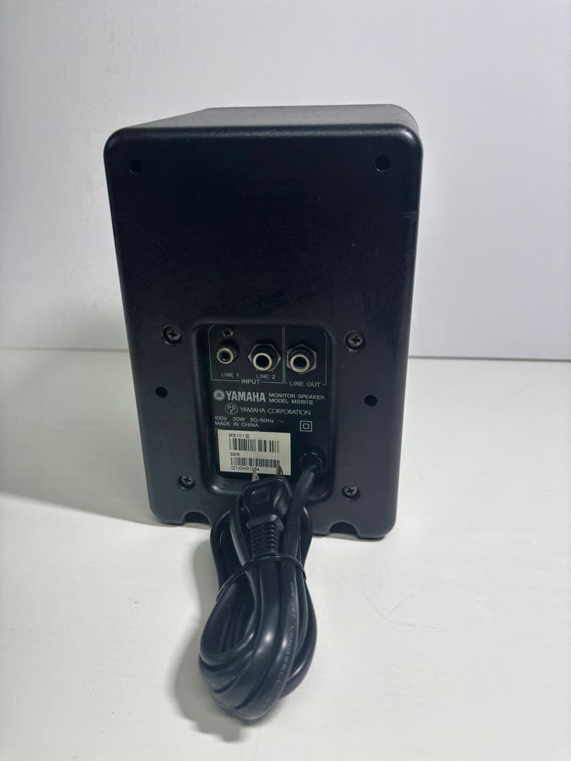 YAMAHA MS101 Ⅲ パワードモニタースピーカー