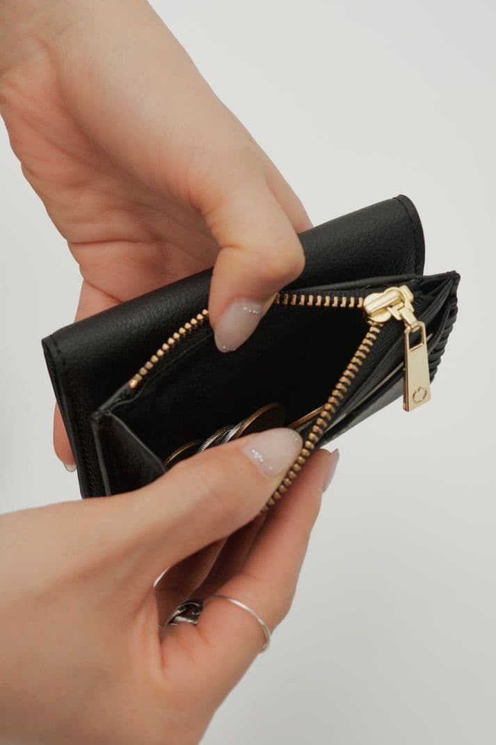 【未使用品】LOVST TOKYO♡Grape vine wallet ブラック