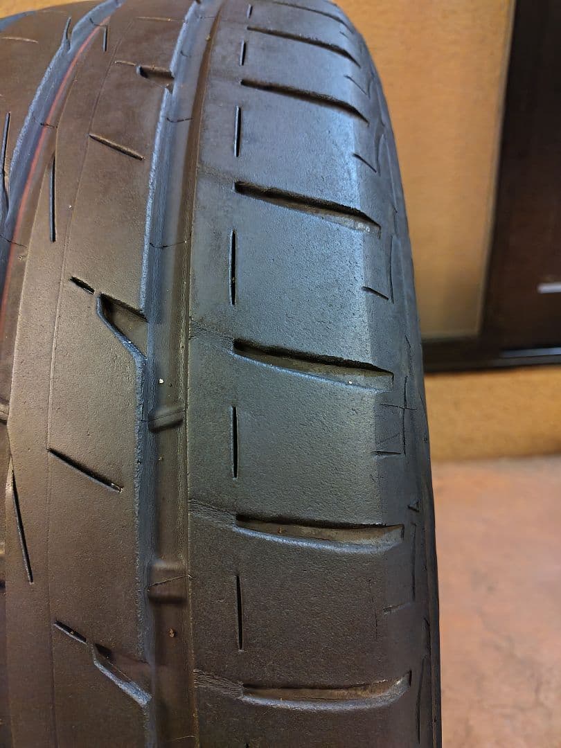 タロウ235/50/R18 ブリヂストン LUFT RVⅡ 2本　⑫