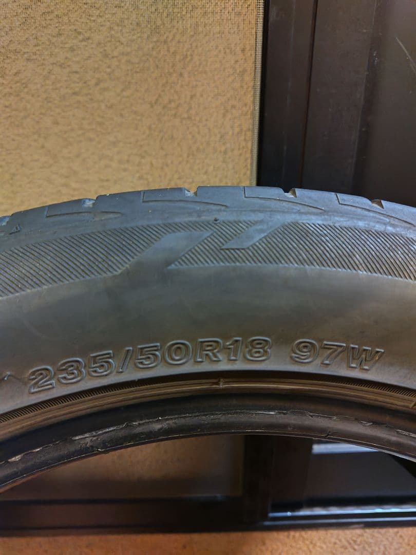 タロウ235/50/R18 ブリヂストン LUFT RVⅡ 2本　⑫