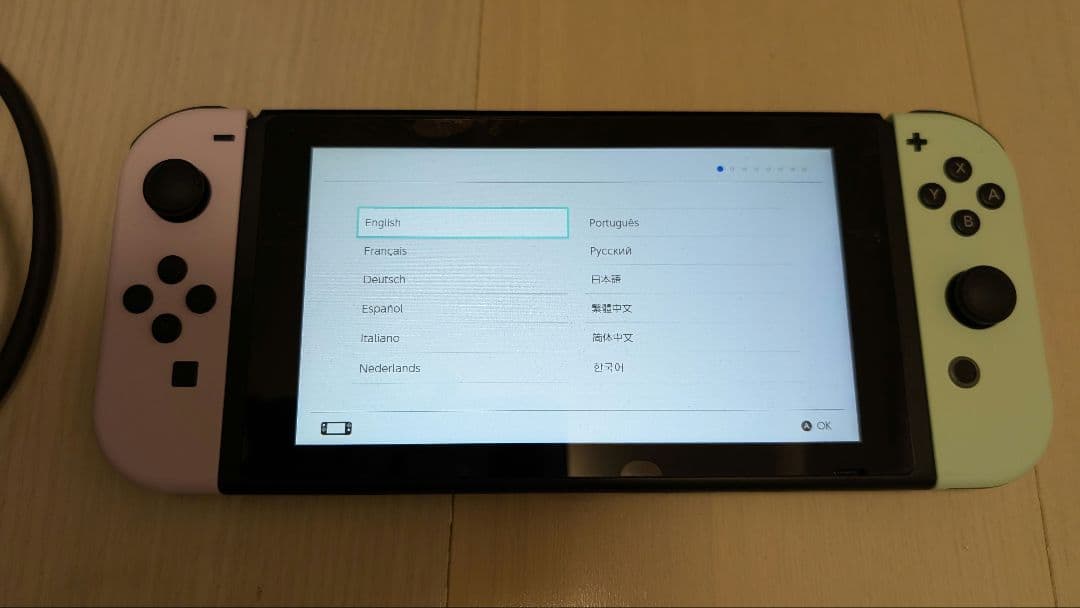 Nintendo Switch本体備品セットJoy-Conストラップ付
