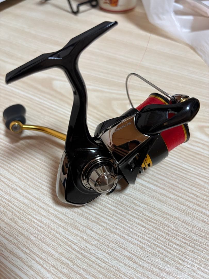 23 LEGALIS LT2000S-P スピニングリール