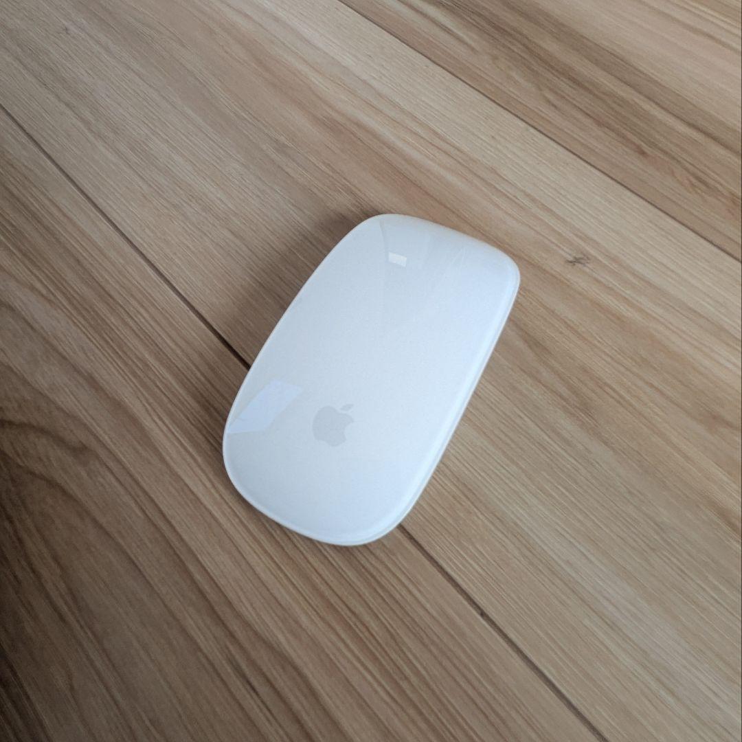 Apple iMac（Late 2015）シルバー 21.5inch【初期化済】