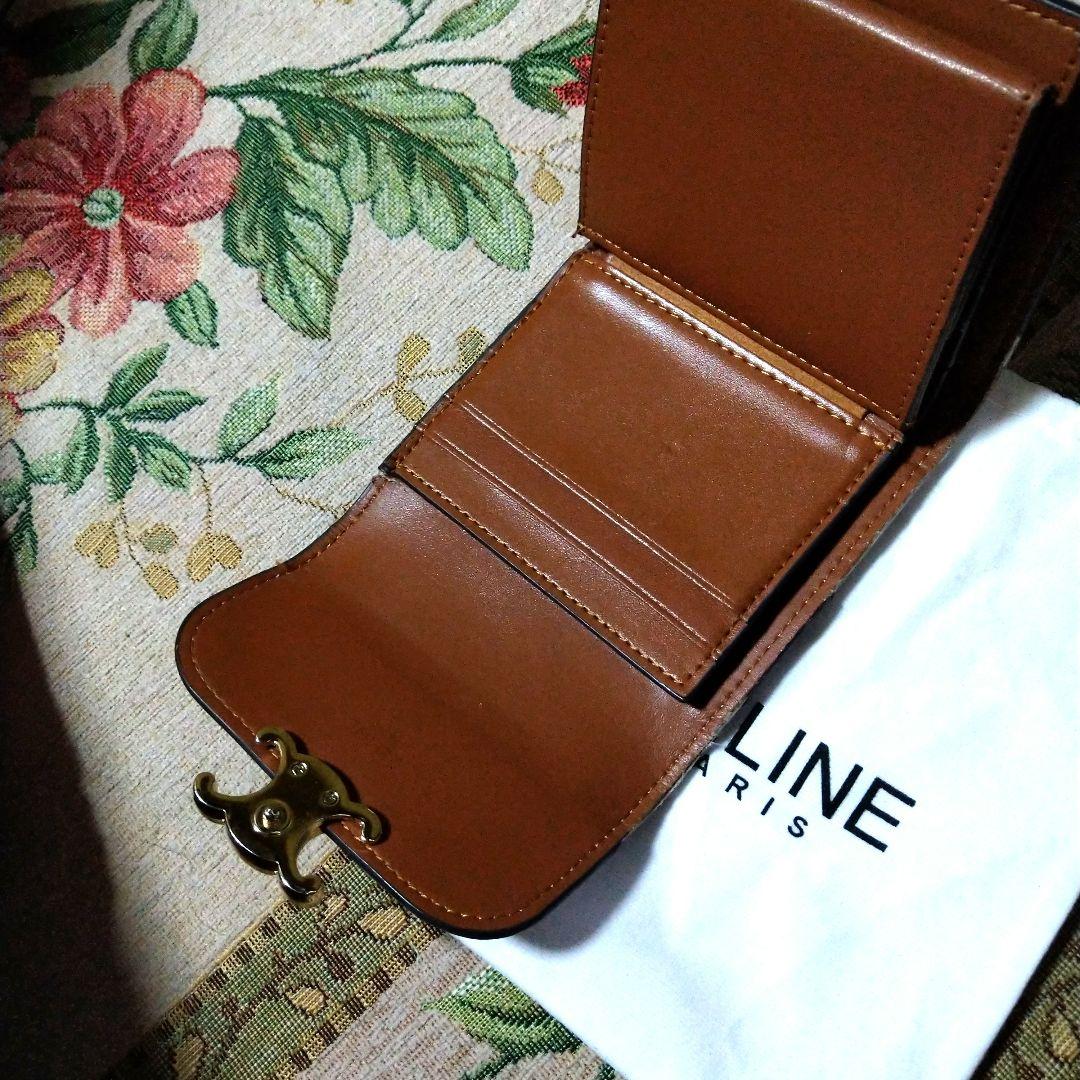 レタス　CELINE 三つ折り財布 ホワイト/ゴールド