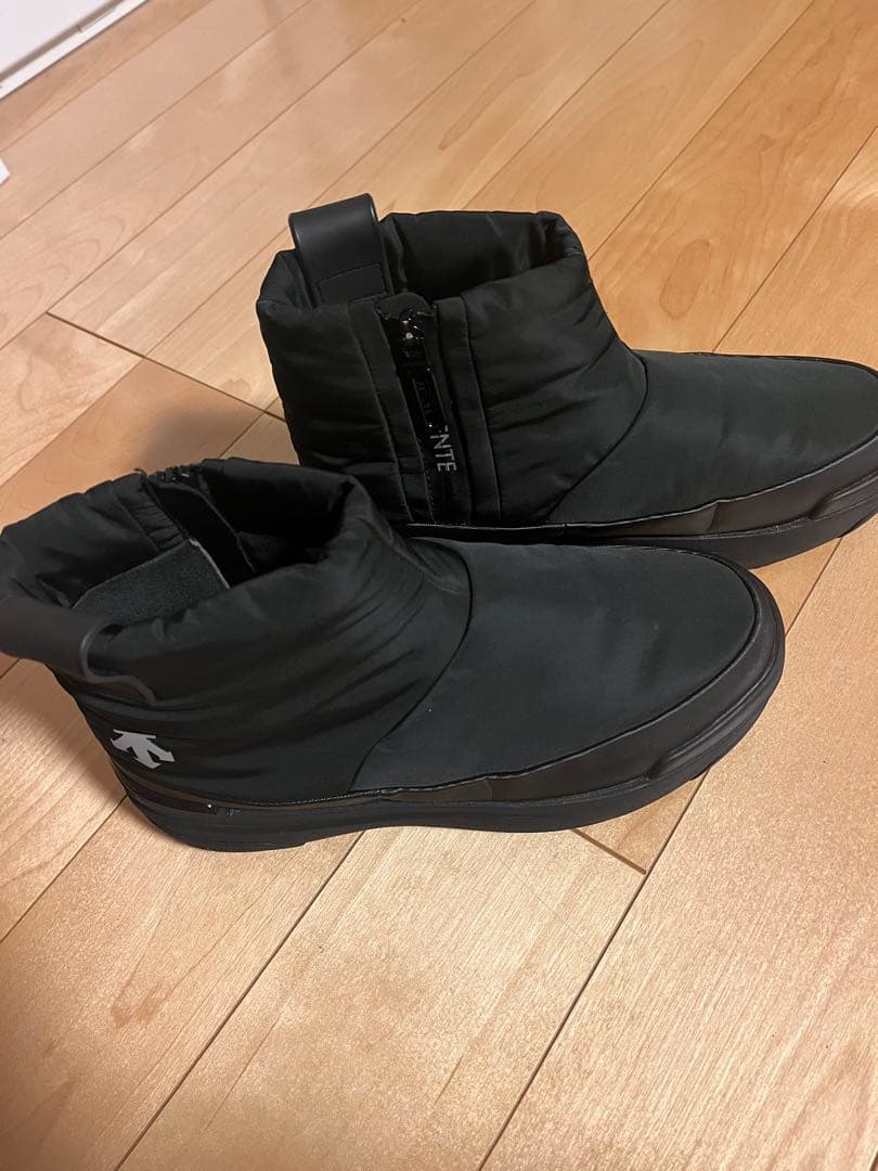 DESCENTE デサント　ブーツ　ブラック 24センチ