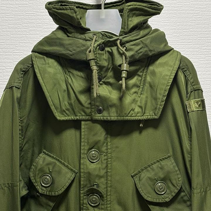 実物 USED カナダ軍 ECW コンバットパーカー