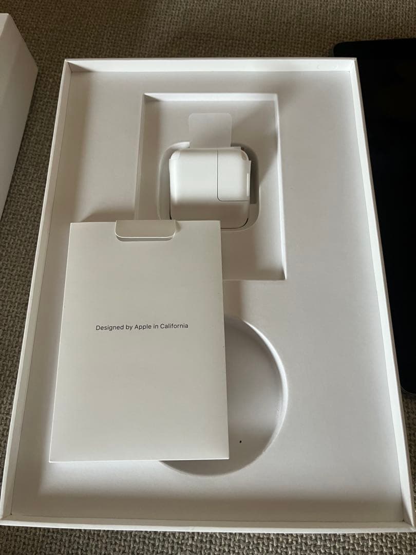 【ジャンク品】第3世代iPad Air Wi-Fi＋cellular