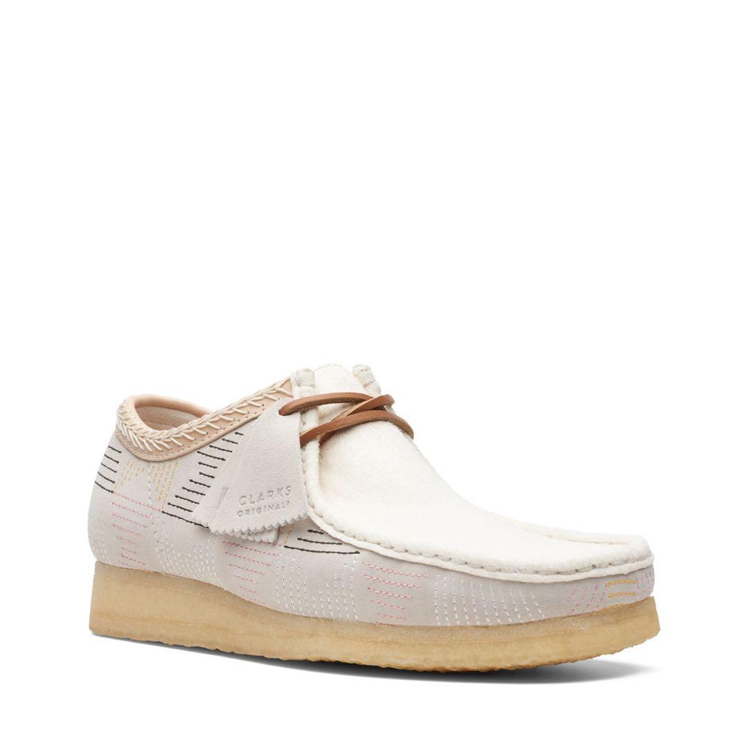 【Clarks】Wallabee （オフホワイトヘアリー）
