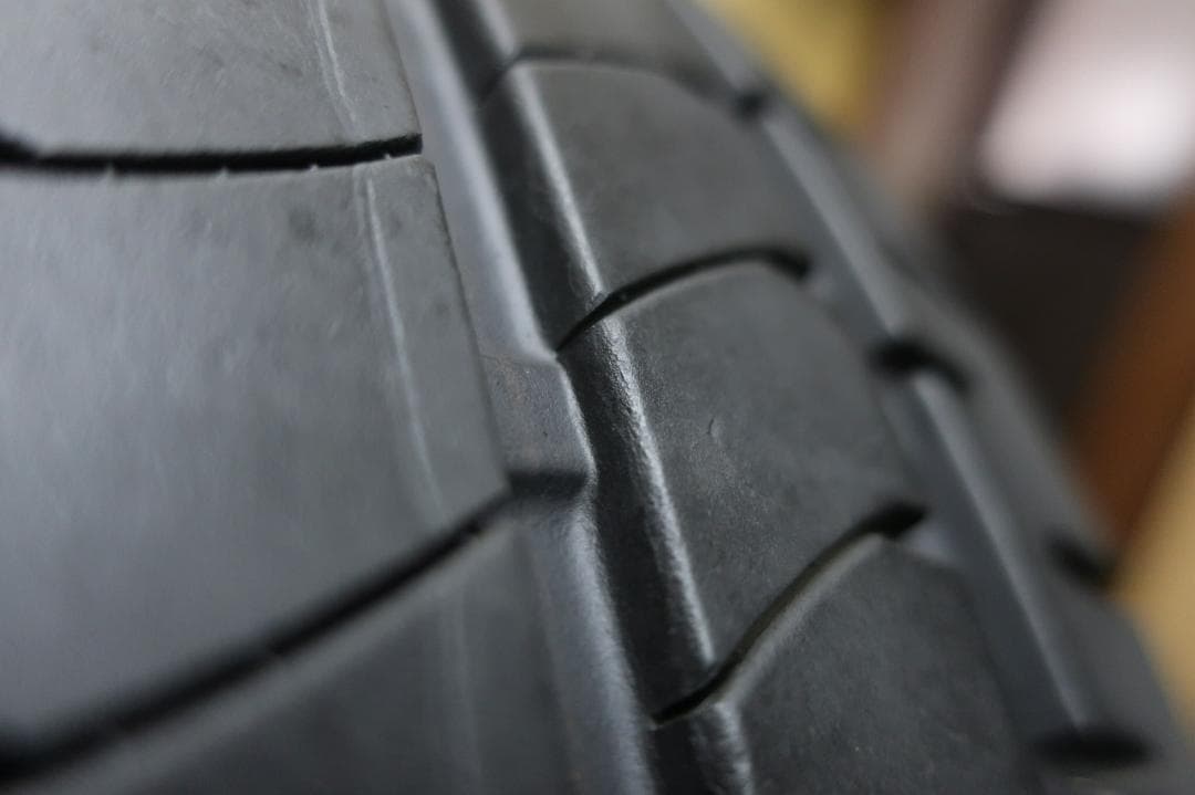 2023~24年　ブリヂストン　ニューノ　225/45R18　国産　バリ溝　4本