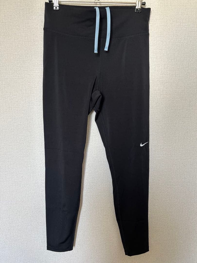 NIKEレディース水着　4点セット　Mサイズ