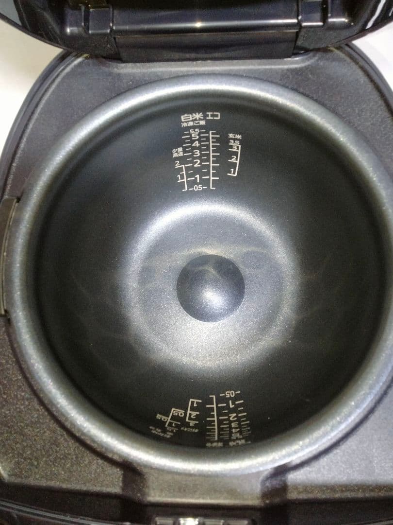 美品 TIGER タイガー IHジャー炊飯器 JPW-T100 24年製