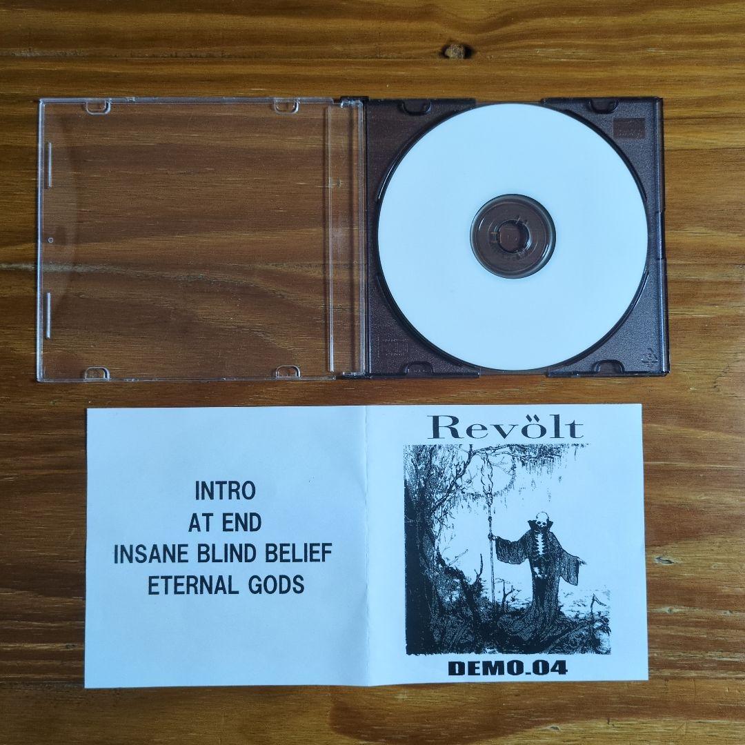 REVOLT 4枚 l crust amebix axegrinder