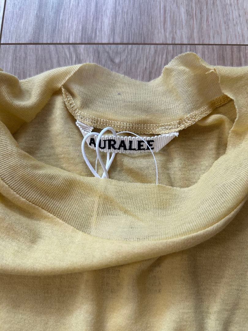 AURALEE Ｔシャツ　トップス　サイズ１