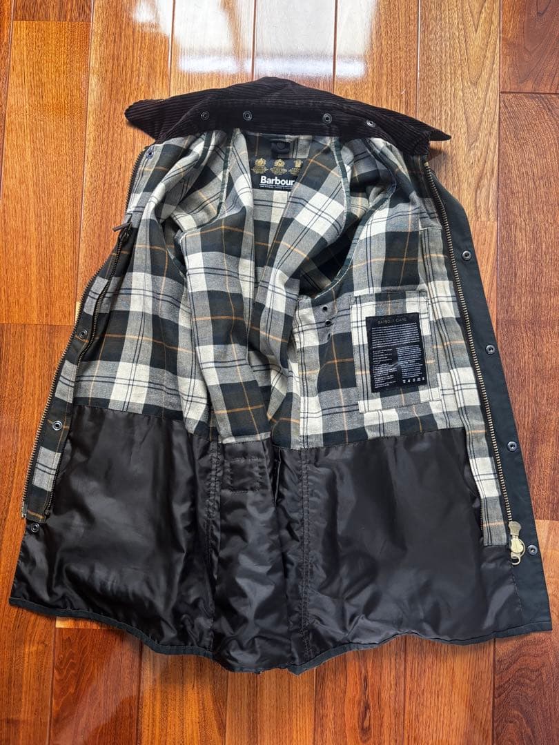 Barbour ダークグリーンジャケット