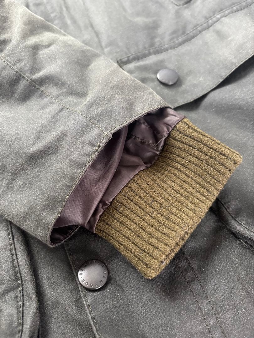Barbour ダークグリーンジャケット