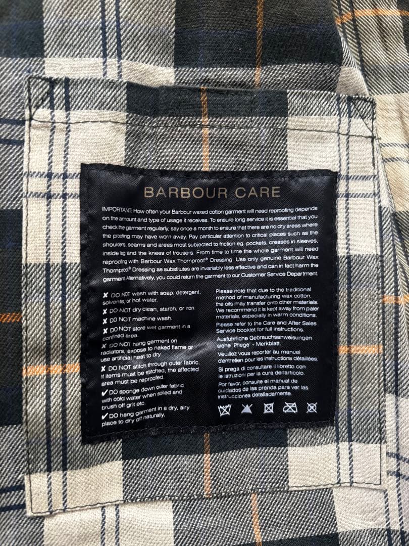 Barbour ダークグリーンジャケット