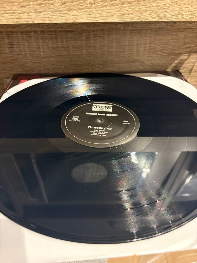 ISSUGI Thursday EP レコード