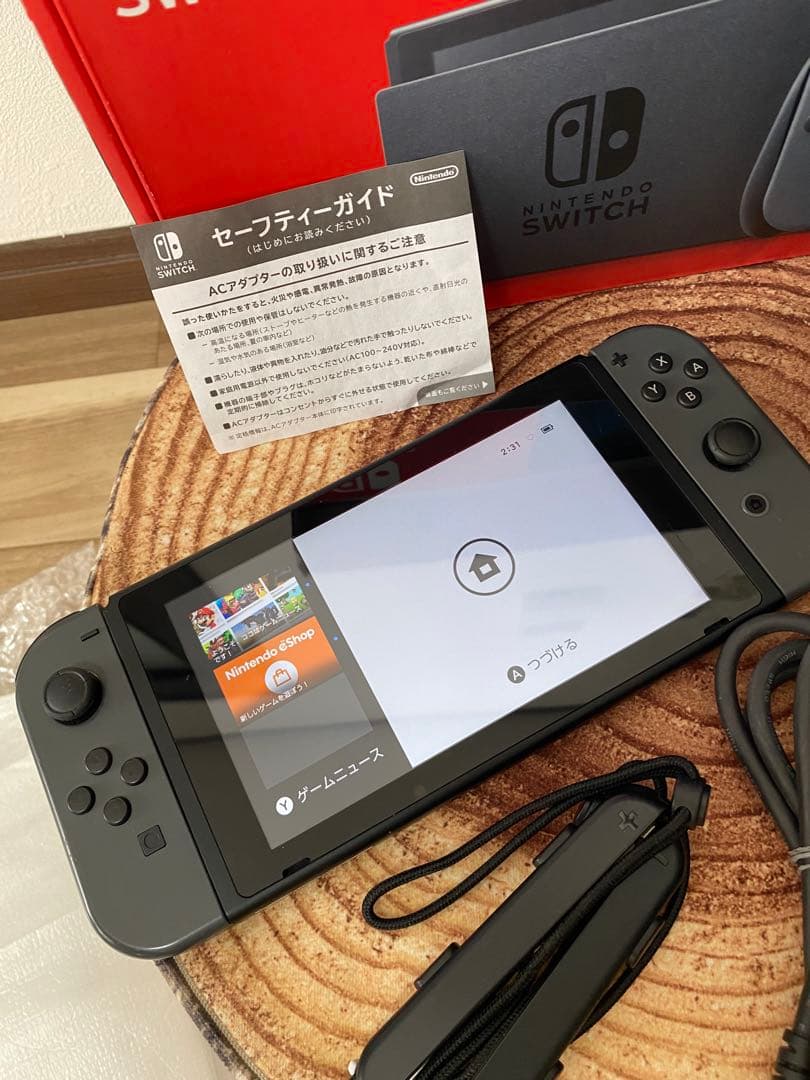 Nintendo Switch ニンテンドースイッチ本体　グレー ②