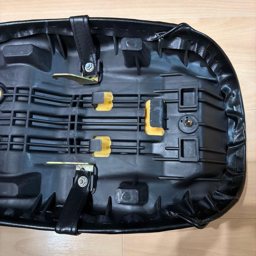 【美品】HONDA ジェイド用 CBX風シートあんこ抜き MC23