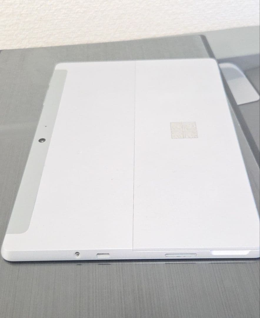 Surface Go2 4GB64GB）本体　windows 11対応モデル