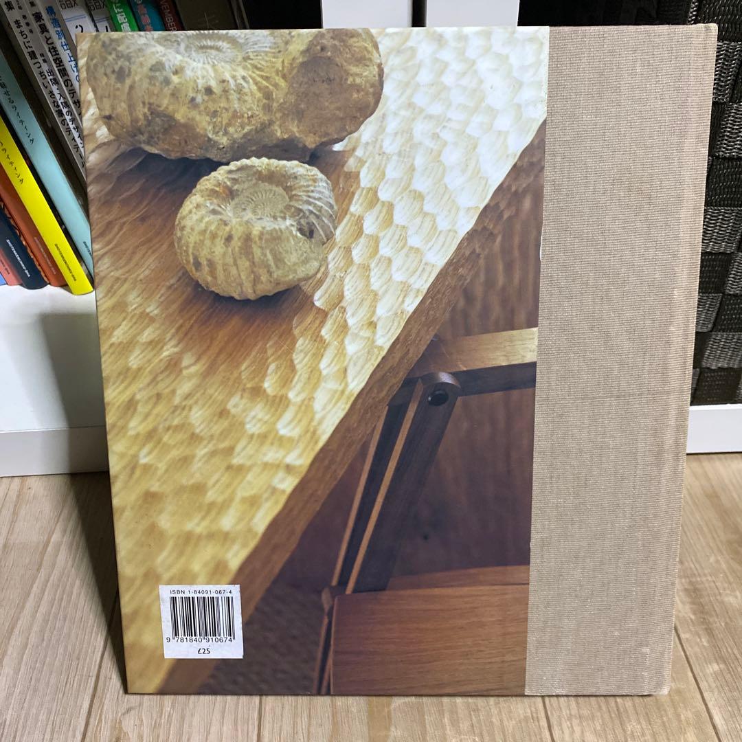 アート・デザイン・音楽 Kelly hoppen in touch texture in design