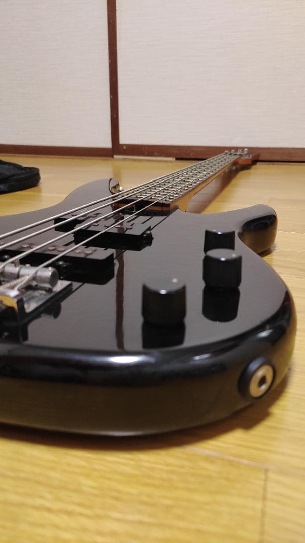 ひ