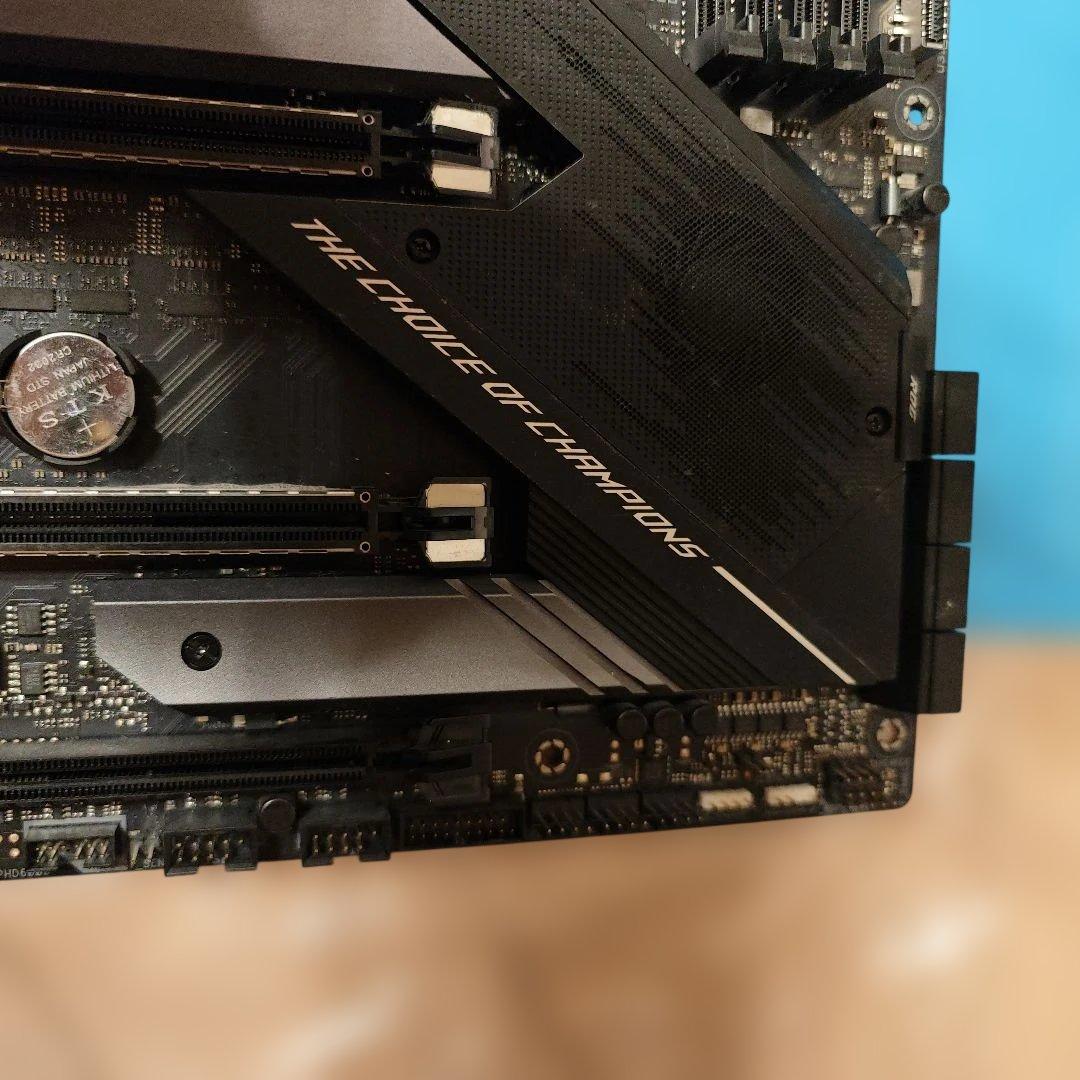 ROG STRIX X570-F GAMING マザーボード