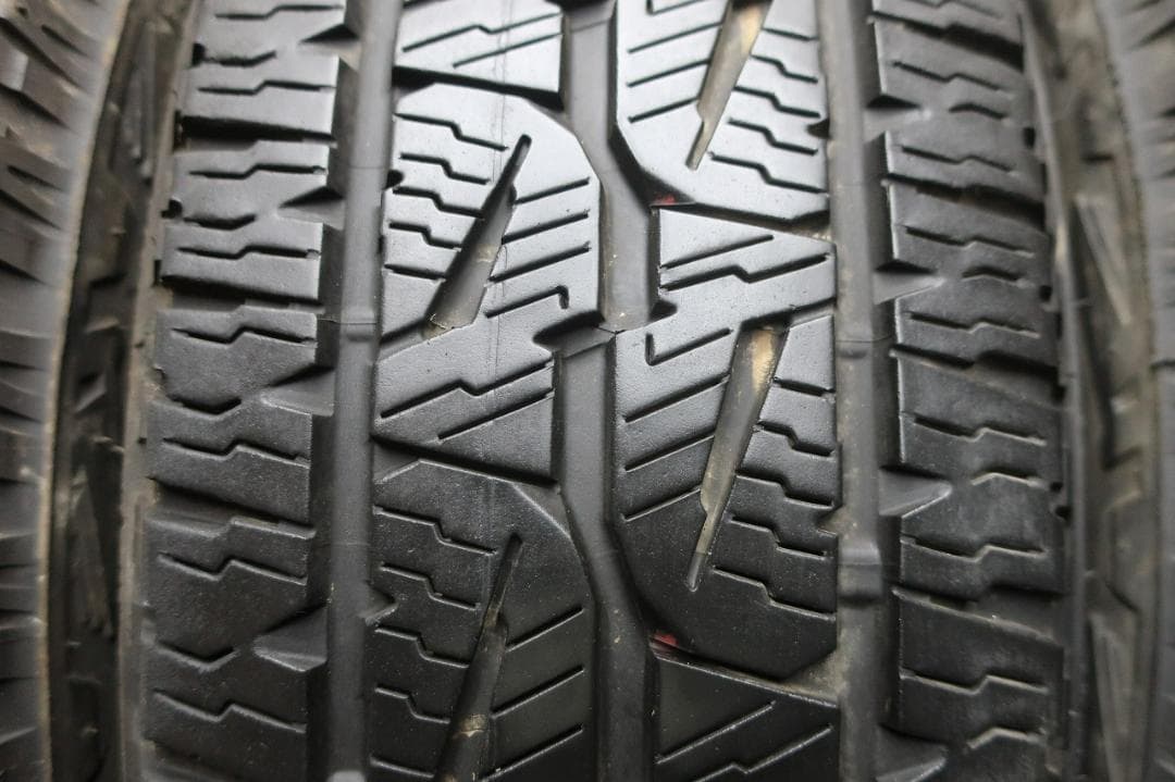 2020~21年製　ブリヂストン　デューラー　A/T　001　215/70R16