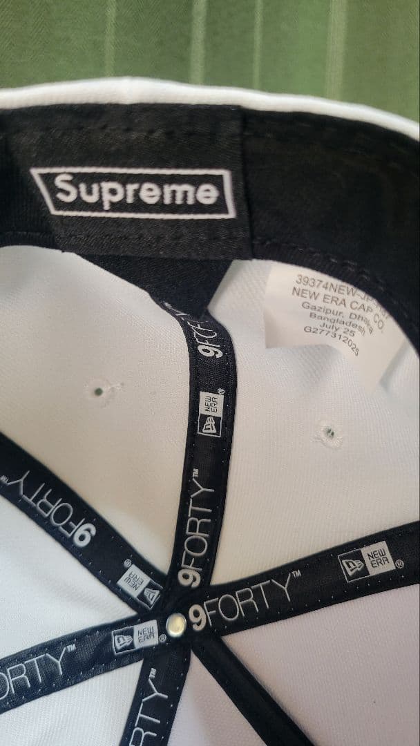 P*e様 SUPREME Sharp Spellout Adjustable 2