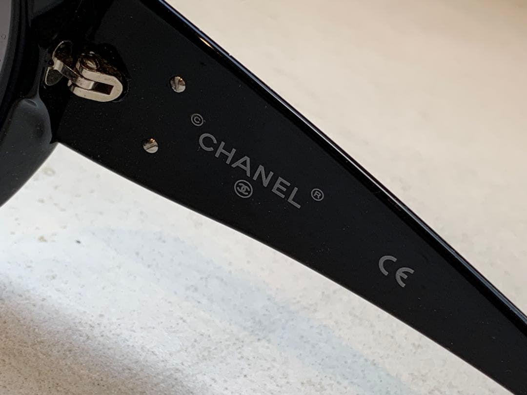 【極美品】CHANEL ココマーク　ブラック サングラス　現行モデル
