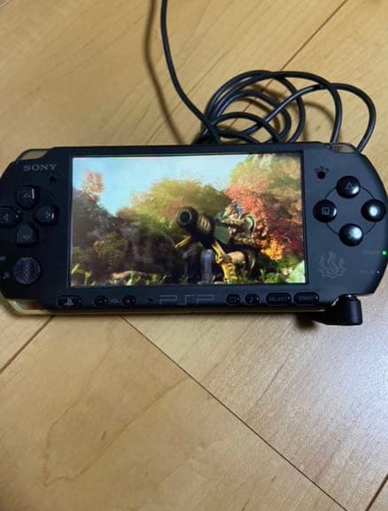PSP ポータブル　モンスターハンター3rdハンターズモデル