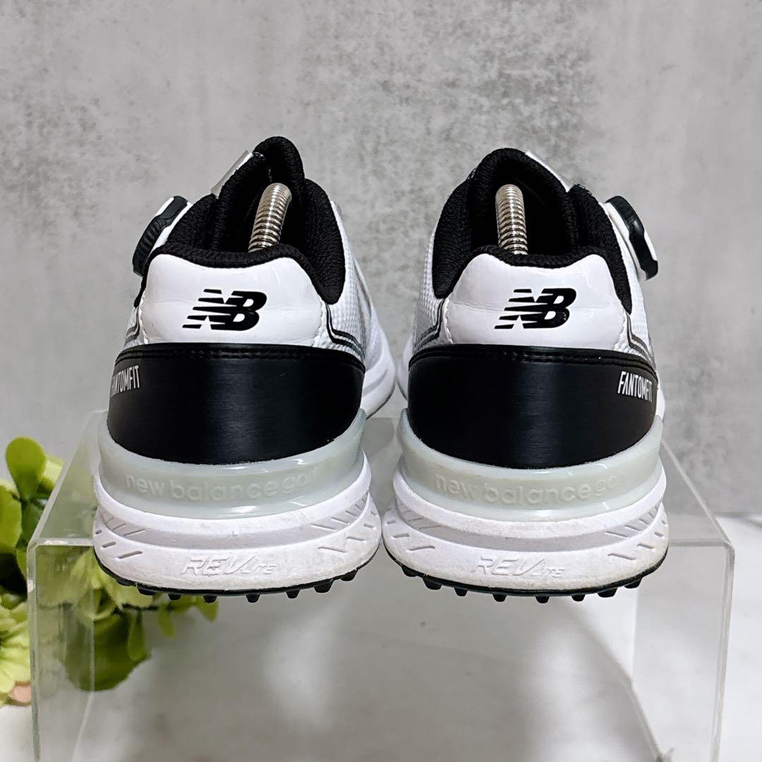 良品 ニューバランス UGBF996X ゴルフシューズ BOA スパイク 白