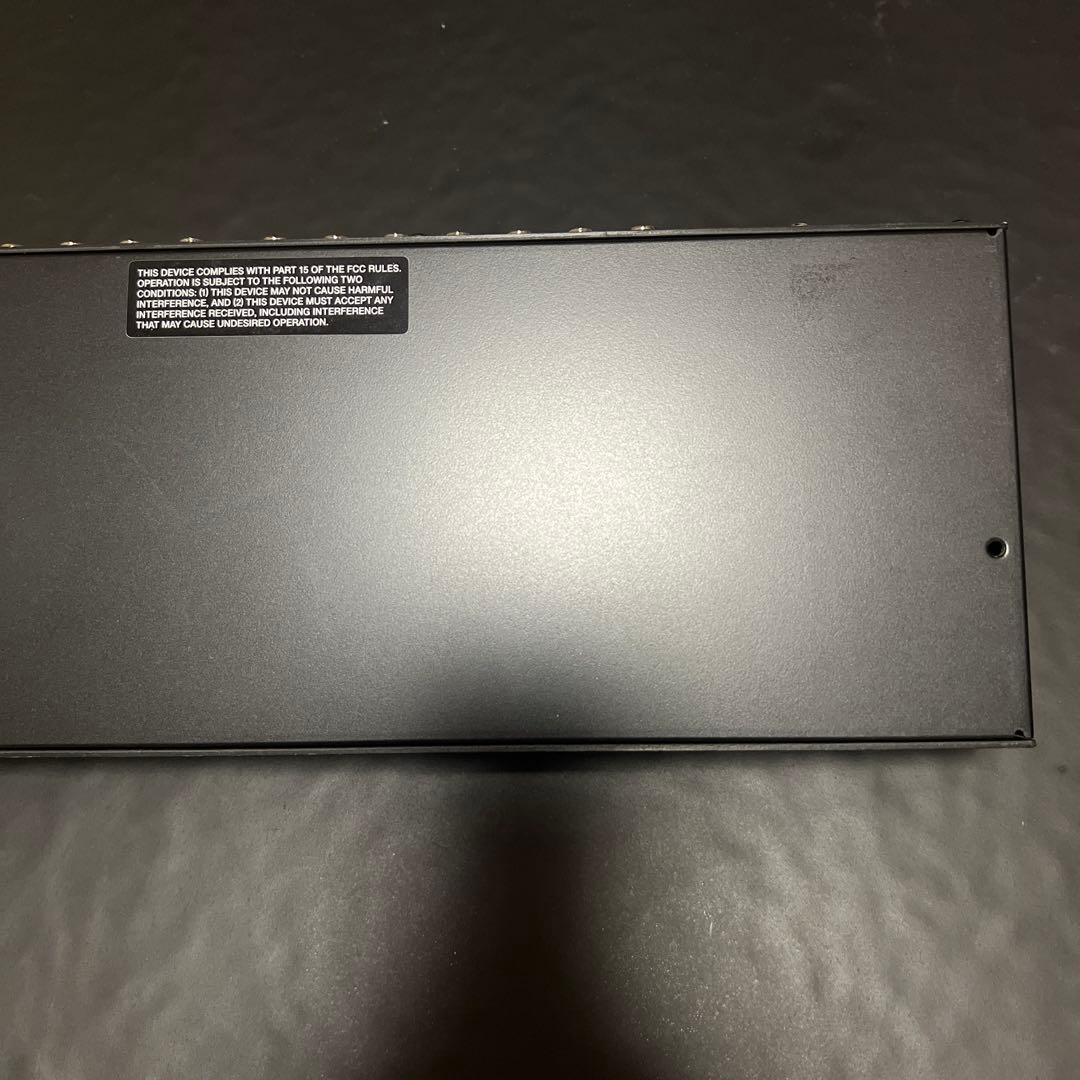 BOSS ES-8 エフェクトスイッチングシステム