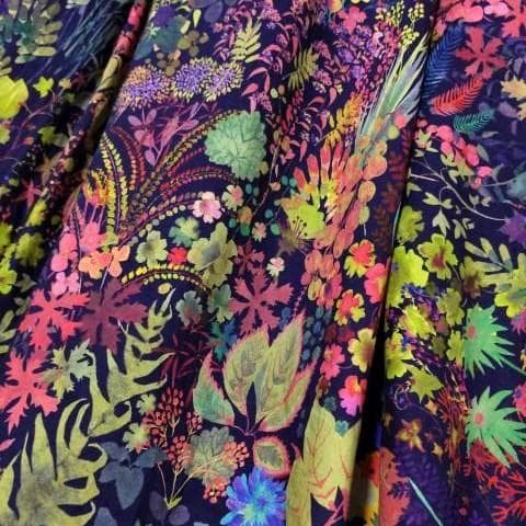 美品★アムハースト★リバティフレアスカート